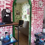 Via Pitagora *