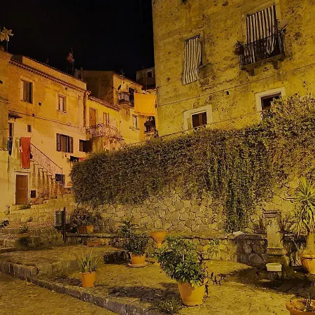 Via Pitagora Apartment *